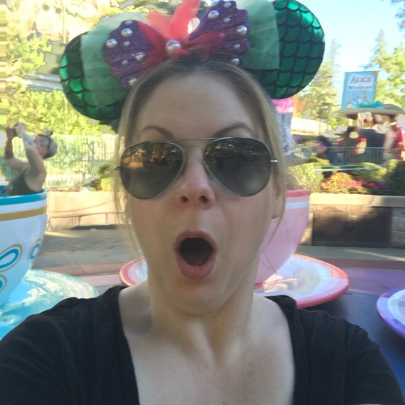 Meet your Posher, Rebecca - Picture 2 of 2